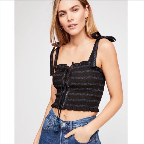 Free People Lace Up Tie Crop Top- worn once - Picture 3 of 4